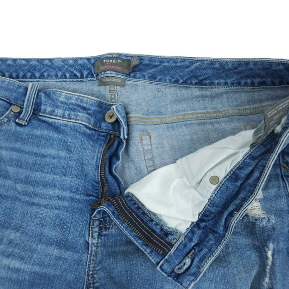 Torrid Jeans Boyfriend Straight Distressed Destroyed Plus Sz 20 Stretch HighRise - Picture 6 of 13